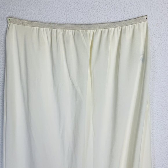 VTG Opalaire USA Long Half Slip Sz M Maxi Ivory Lace Trim Hem Slit Anti Static - Picture 6 of 10